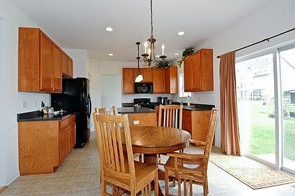 3rd image of 0N593 Bowdish Dr