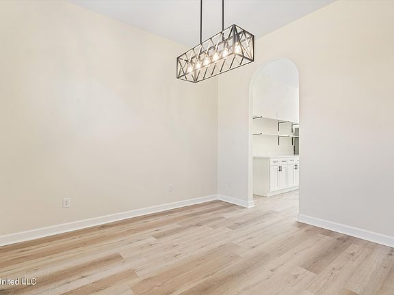 3rd image of 925 Scotch Pine Cv