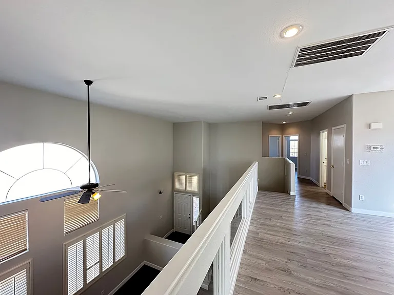 10191 Splendor Ridge Ave — Photo 15