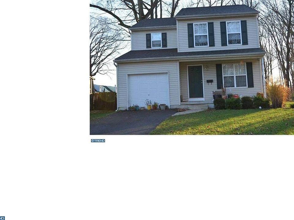 1st image of 406 S Woodward Ave