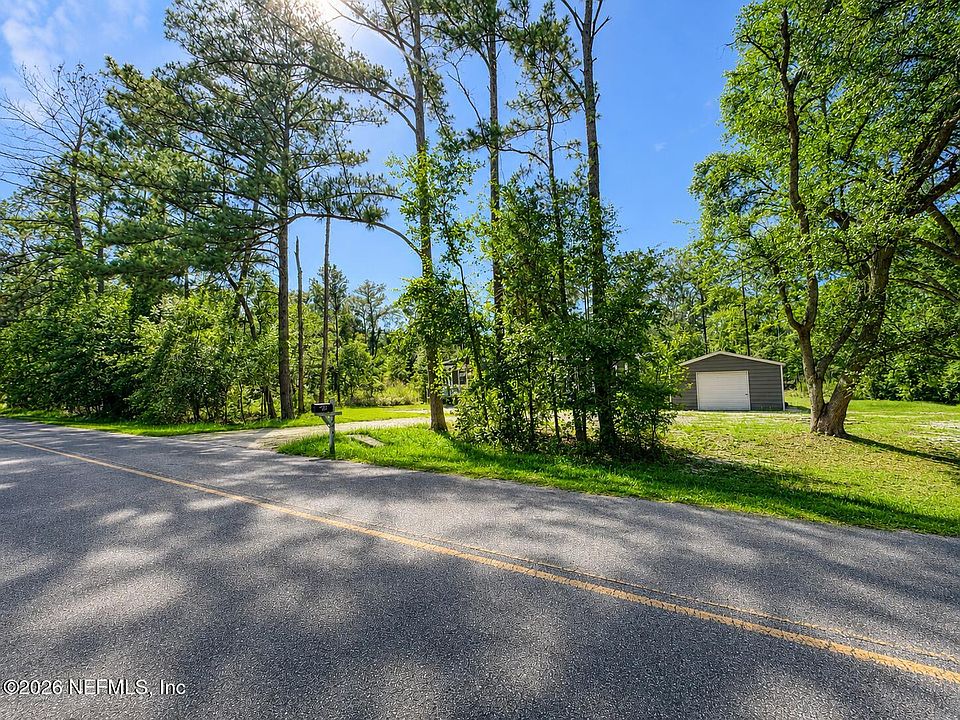 1st image of 289 NW ADRIENNE Glen