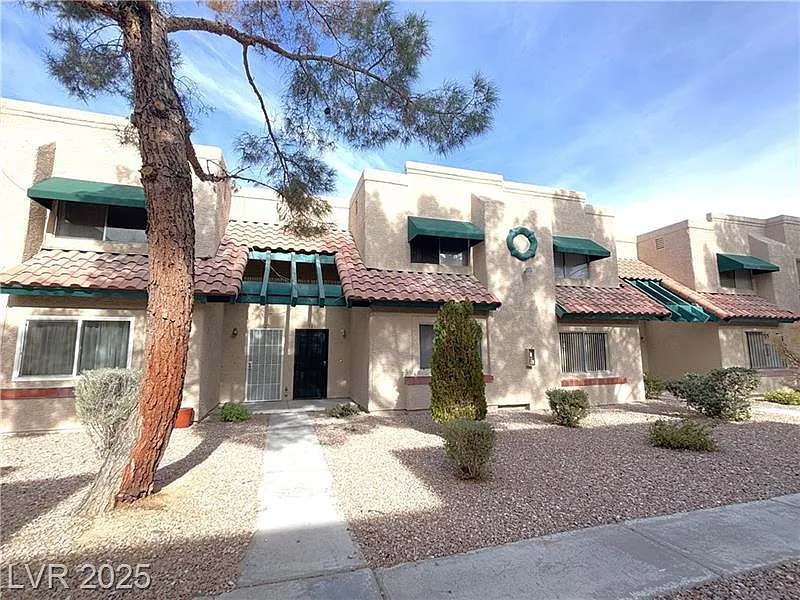 2 bed, 1164 sqft, $1,450 — Photo 3