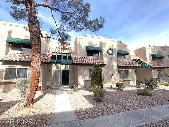 3rd image of 6750 Del Rey Ave Unit 123