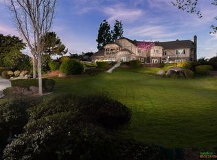 2073 Via Trueno, Alpine, CA 91901