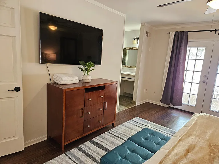 2200 Montego Dr — Photo 28
