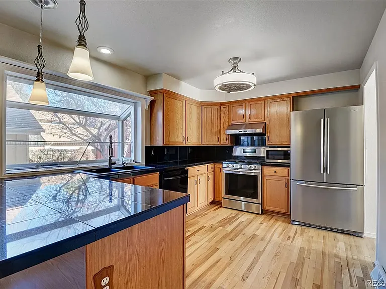 8679 Garrison Ct — Photo 6