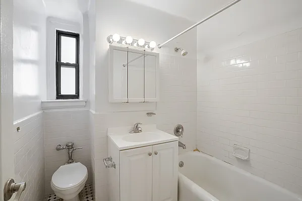 Rented by Cooper & Cooper Real Estate | media 12