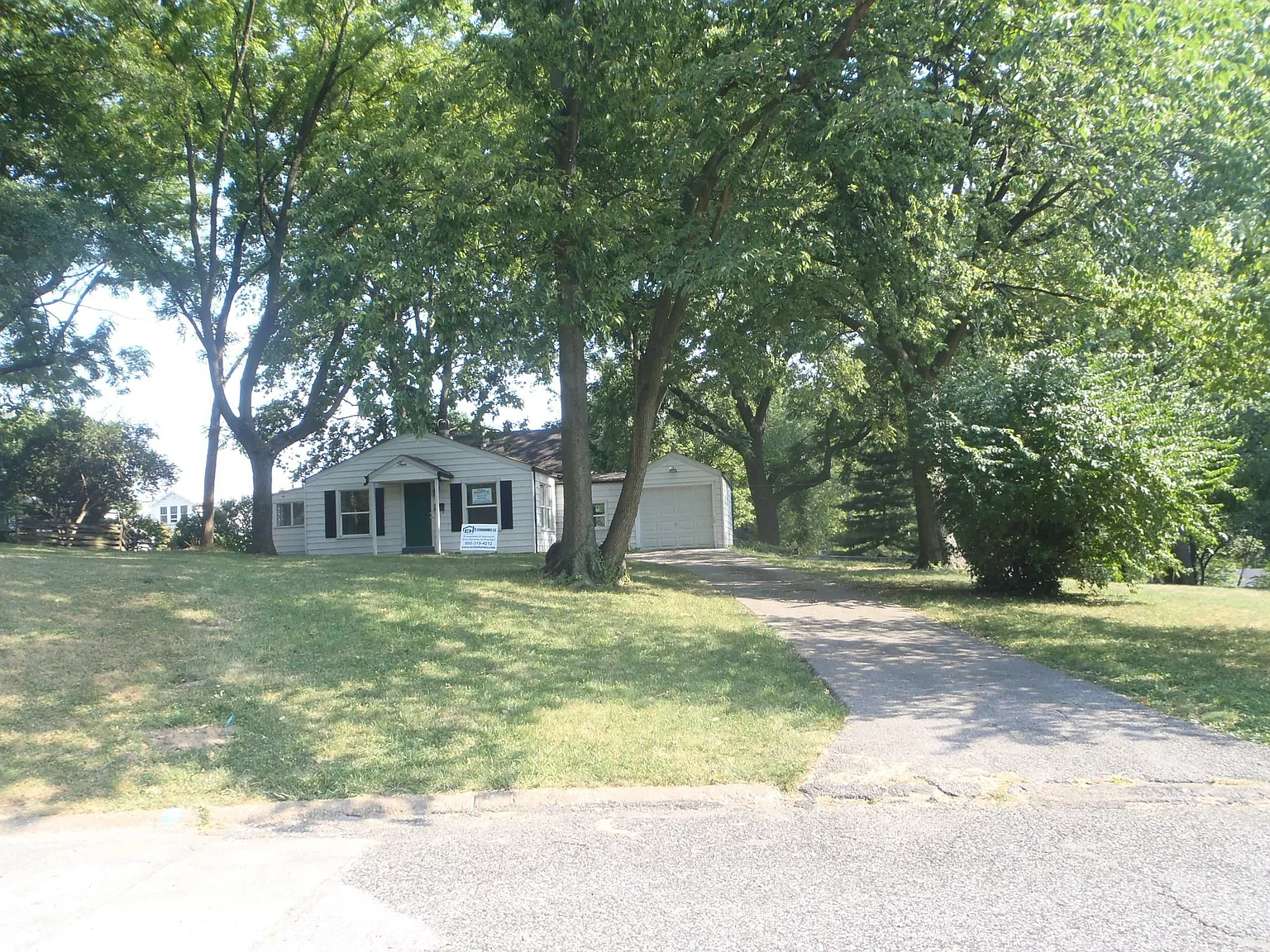 4 Junior Ct photo 1