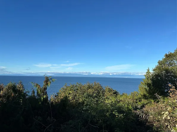 5972 Icarus Dr, Nanaimo, BC V9V 1C8