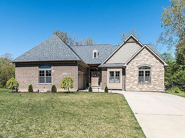 1st image of 5146 Royal Park Cir
