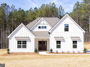 51 Root Dr #19, Newnan, GA 30263