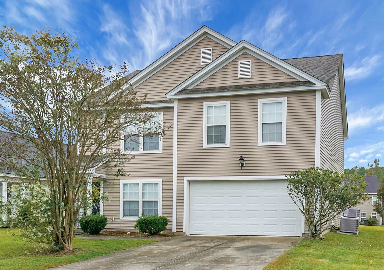 124 Larkspur Dr - 1 — Photo 4