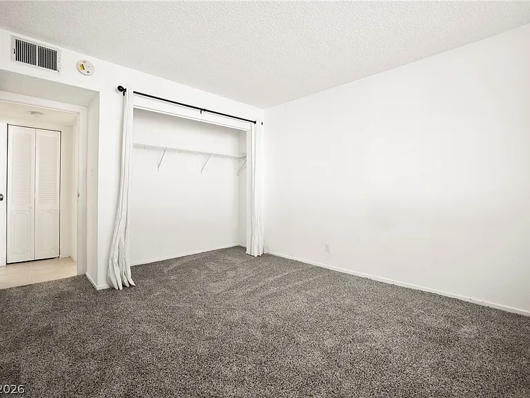 3930 University Center Dr #409 — Photo 10