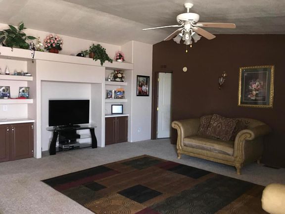 2nd image of 30008 W Roosevelt St