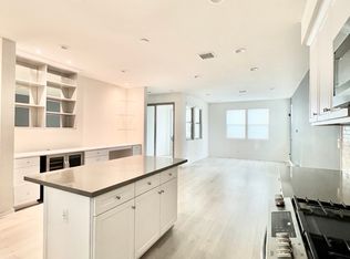 905 Hoyt Ct, Tustin, CA 92780