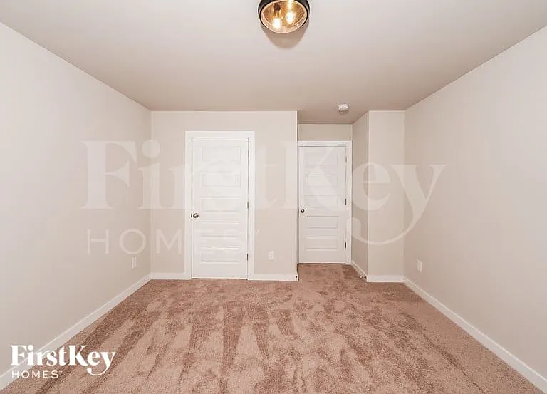 1325 Brookhaven Dr — Photo 9
