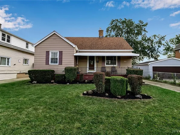 231 Lackawanna Ave, Sloan, NY 14212