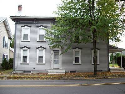 2nd image of 231 Chestnut St