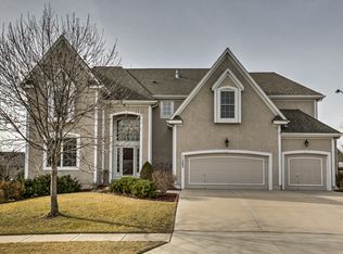 11282 S Belmont St, Olathe, KS 66061