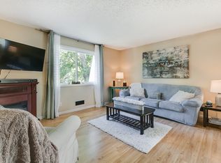 3756 Conroy Trl, Inver Grove Heights, MN 55076