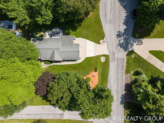 5th image of 6788 Beech Creek Ct