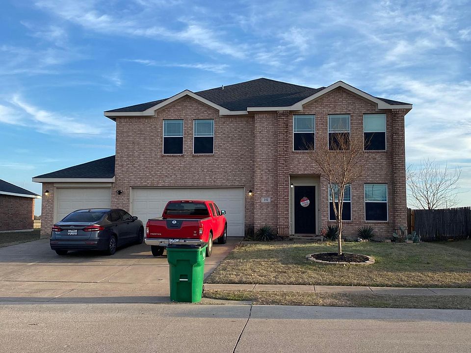 1st image of 242 Equestrian Dr