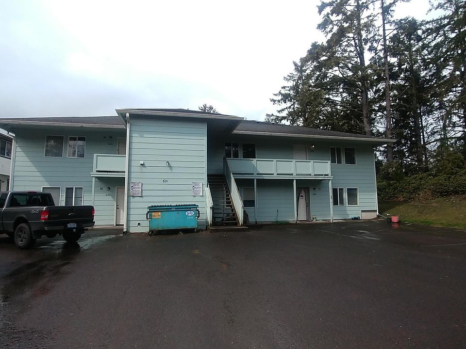 1st image of 621 Sunset Ave NE #203
