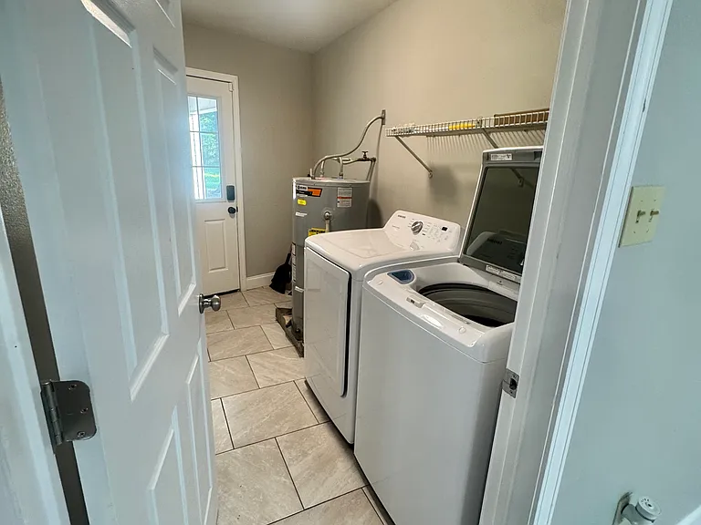 11108 Ragan Ln — Photo 13