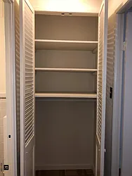 Rented by R New York