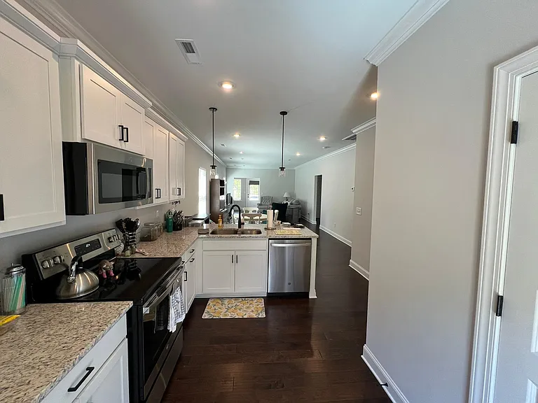 4011 Inlet Loop — Photo 8