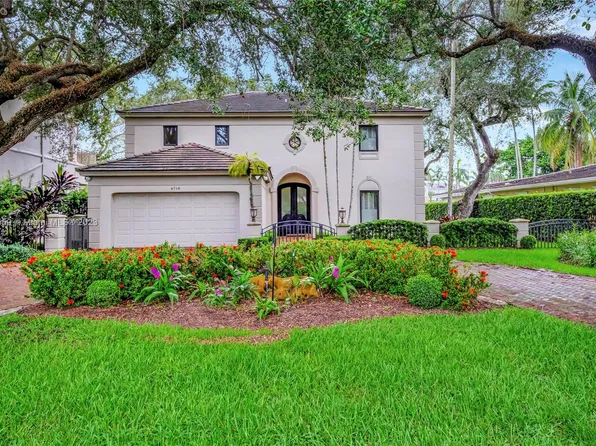 4716 University Dr, Coral Gables, FL 33146