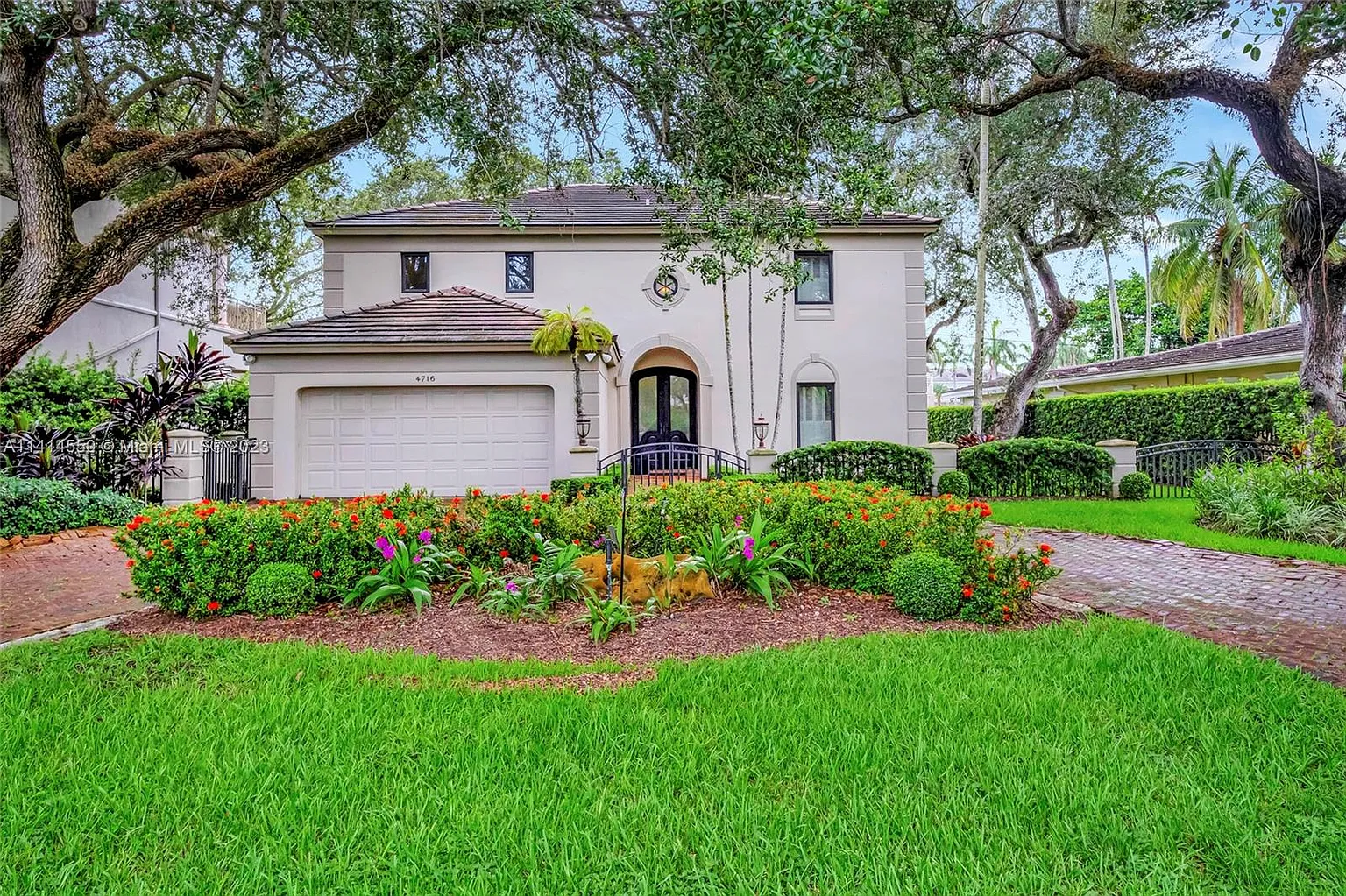 4716 University Dr
coral gables, FL 33146