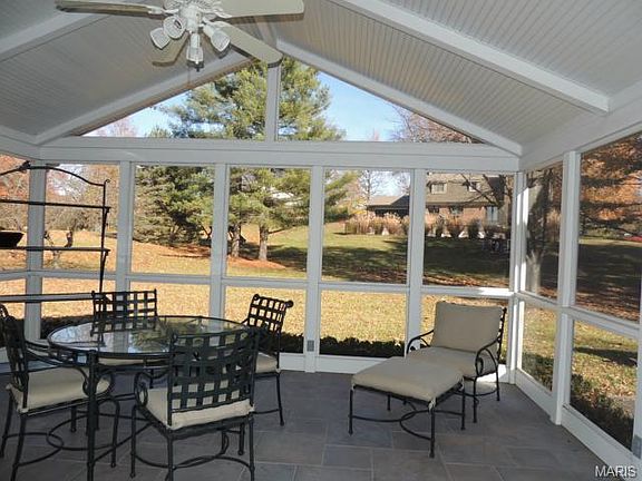 5th image of 144 Royal Gate Dr
