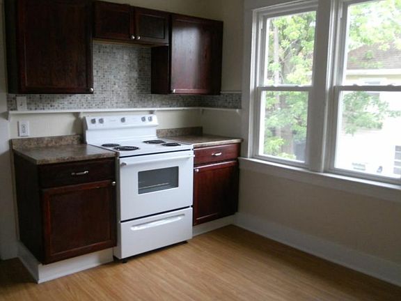 2nd image of 145 Bryant St APT 4
