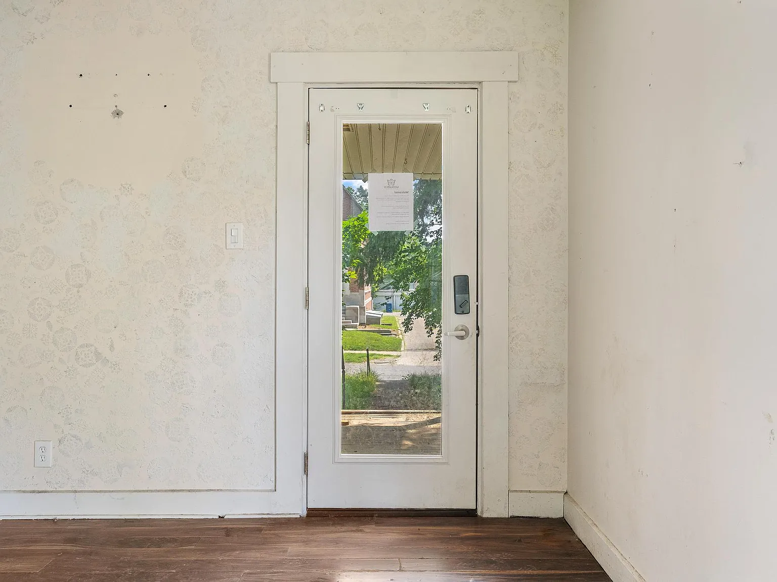 3 bed, 1033 sqft, $1,100 — Photo 3