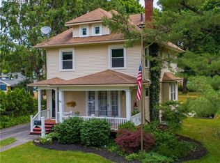 44 Hollywood Cres, Rochester, NY 14617