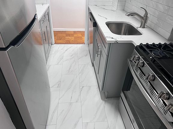 2nd image of 225 Saint Pauls Ave APT 6H