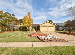 11323 Sagearbor Dr, Houston, TX 77089