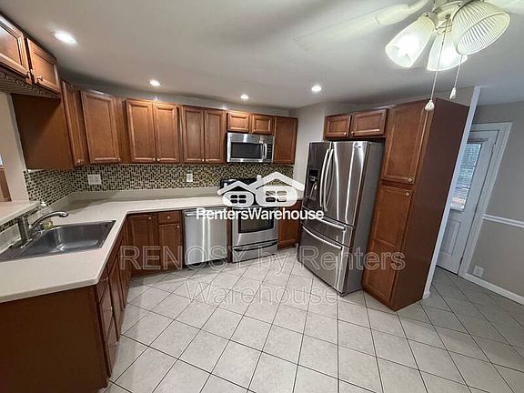 2nd image of 112 Yawmeter Dr