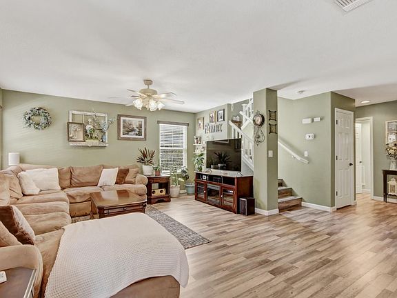 4th image of 4331 Wickford Way
