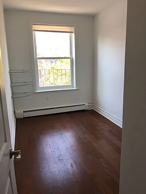 Rented by REAL New York | media 10