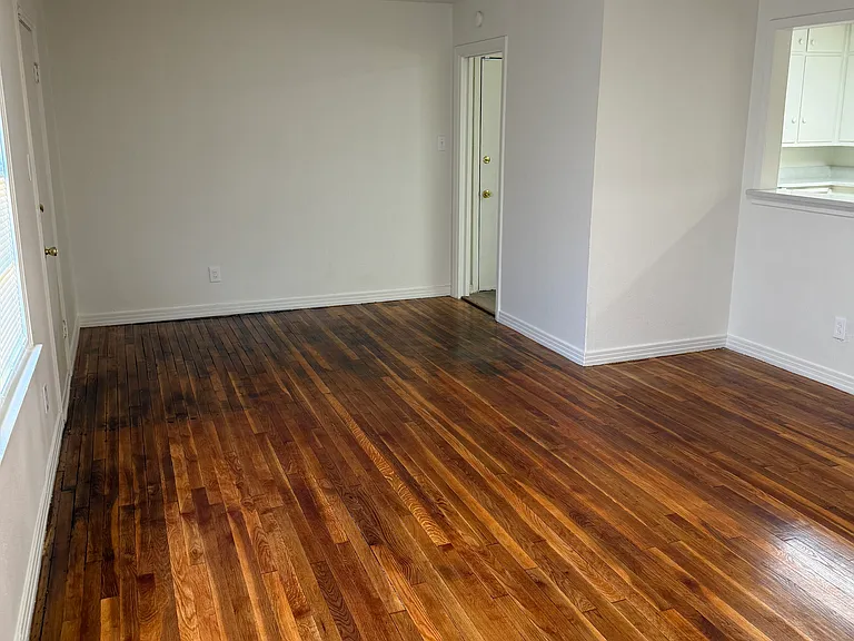 3603 33rd St — Photo 23