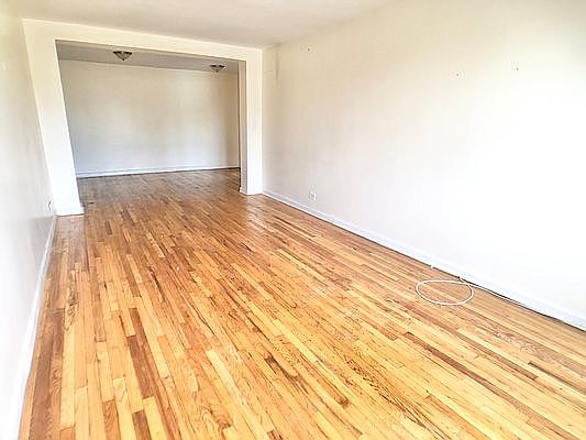 4th image of 550 E 21st St APT 4H