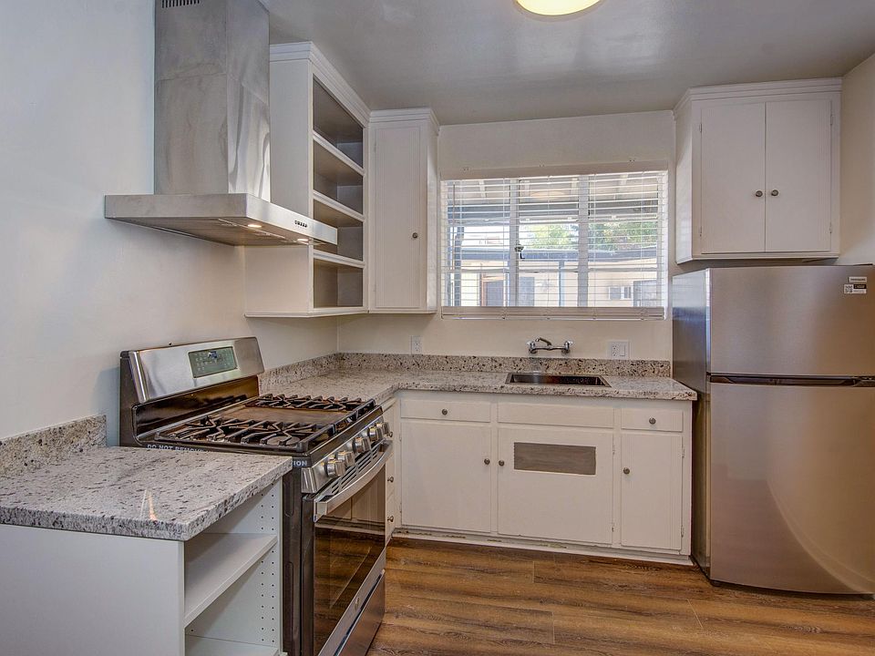1st image of 11 Moraga Way #1