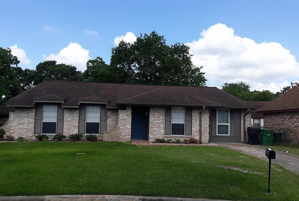 1st image of 8211 Odet Ct