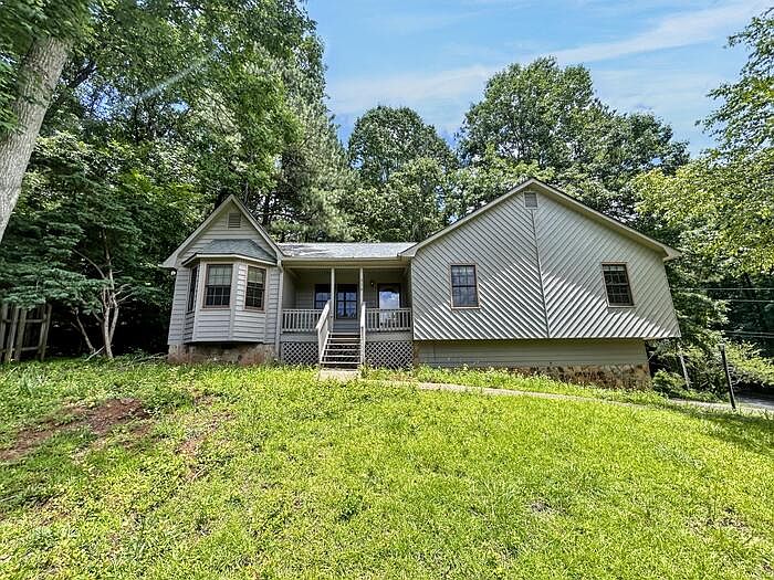 1st image of 316 Scarlett Ln