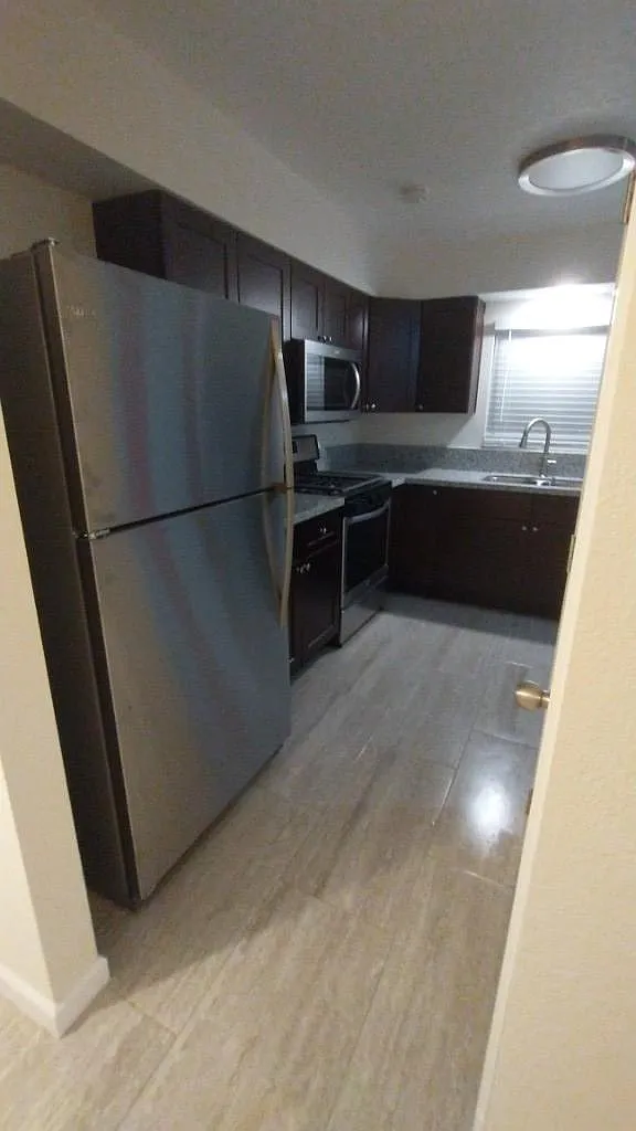 4 bed, 2.0 bath, $1,595 — Photo 4