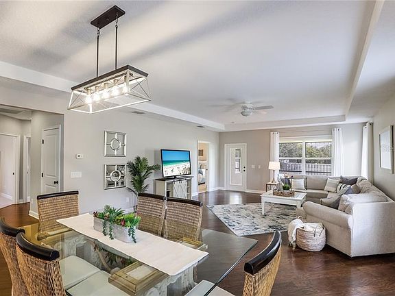4th image of 11865 Forest Park Cir