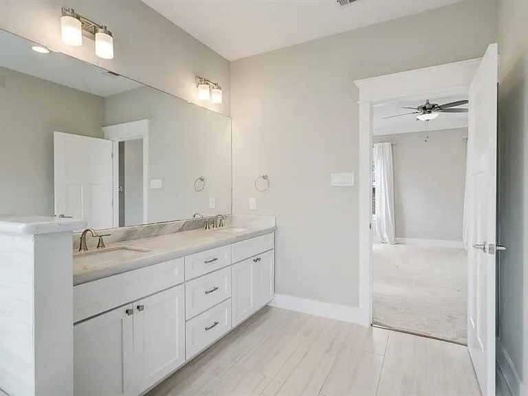 317 Telephone Rd — Photo 27