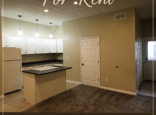 1124 10th St, Vienna, WV 26105